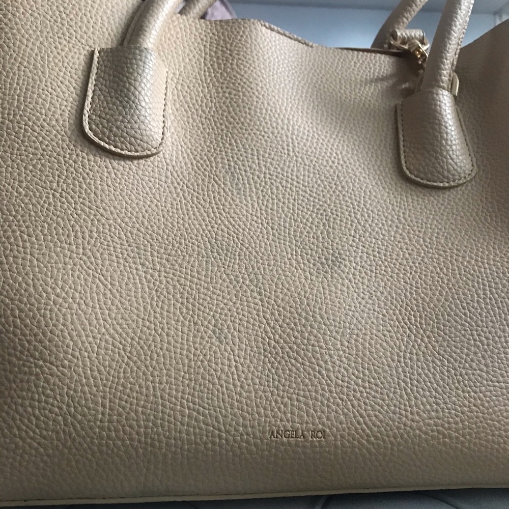 Angela Roi Cher Tote ๐ค - Picture 15 of 15